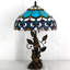 Lampe de table en résine Idalia