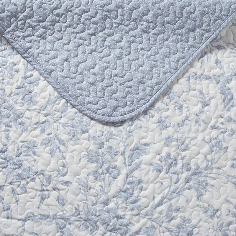 Blue Floral Twin Cotton Reversible Quilt Set with Sham