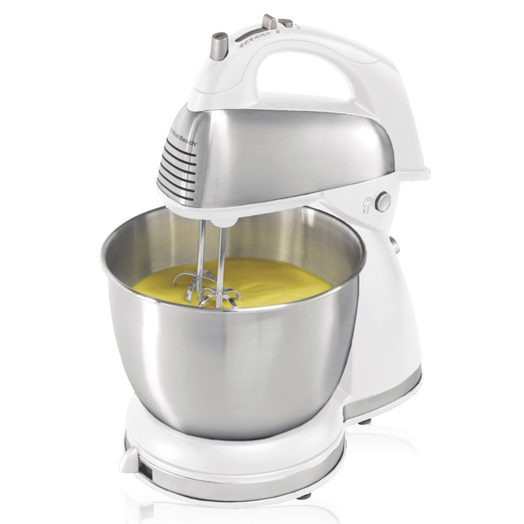 Hamilton Beach Power Deluxe 4 qt. 6-Speed White Stand Mixer with 2