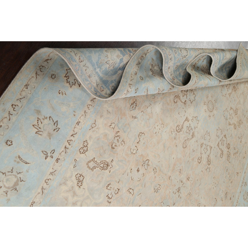 Tapis beige unique en laine noué à la main de style années 1970 de 9 pi 4 po x 13 pi 2 po Frumah