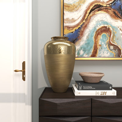 Aluminum Metal Brushed Decorative Gold Vase with Hammered Top