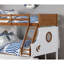Lit superposé simple au-dessus d'un lit double de style moderne moderne avec des rails en échelle attachés et une structure de joint verrouillable pour la sécurité.-130622835