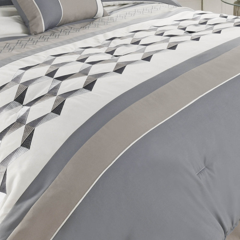 Beren Comforter Set, Queen Comforter + 6 Additional Pieces