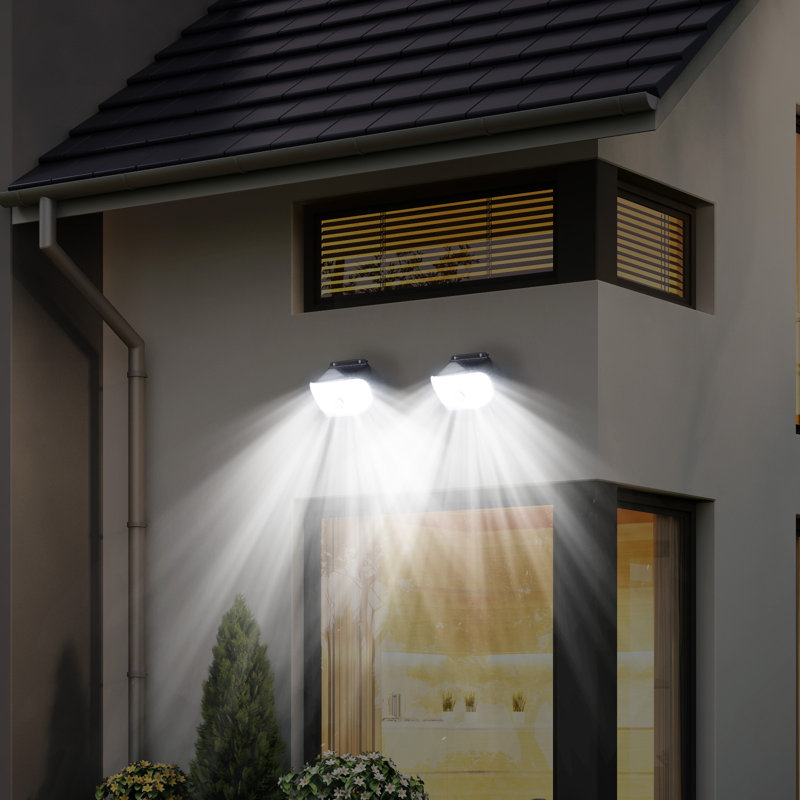 Ensemble de 2 lumières de sécurité à DEL solaires, lumière murale d'extérieur à DEL avec indice de protection IP65, lumière d'inondation à énergie solaire pour patio, jardin, cour
