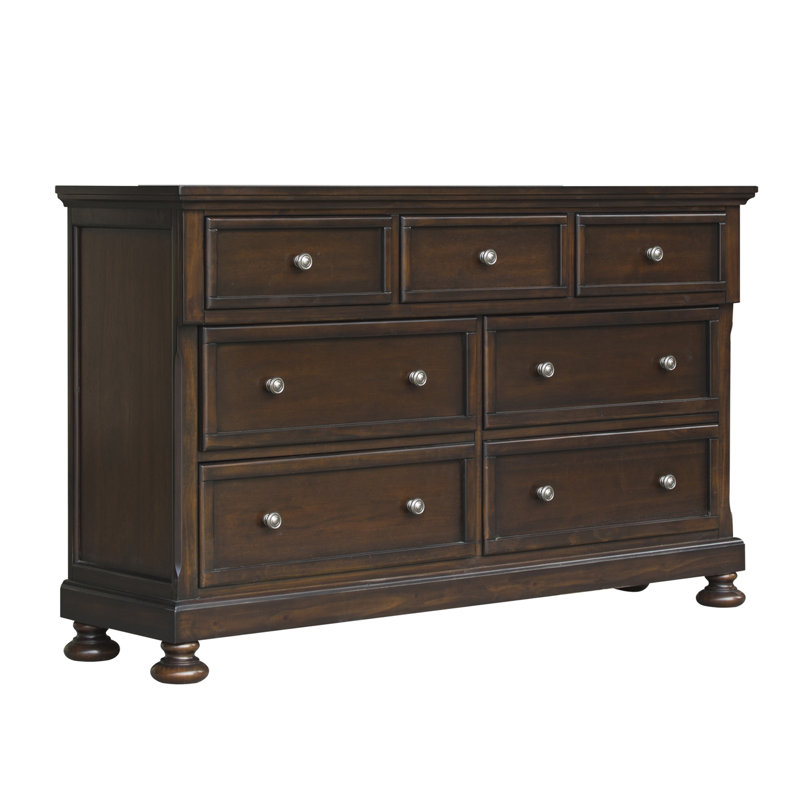 Lavenia 7 Drawer Dresser