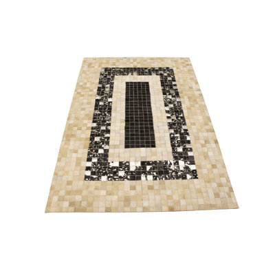 Tapis oriental beige moderne en cuir et en similicuir 5X8