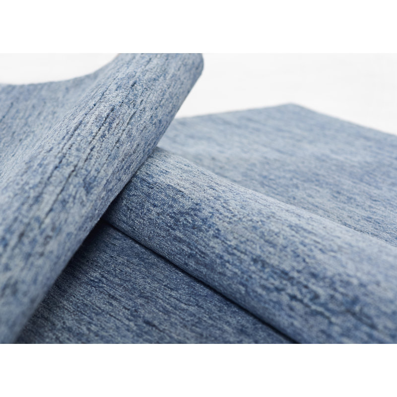 Zaley Handmade Tufted Wool Blue/Sand Area Rug, Rectangle 2' x 3'