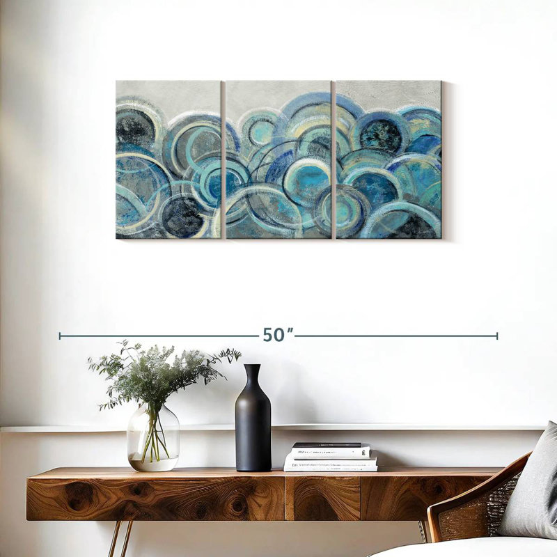Avery Variation Blue Grey, 18" H x 38" W