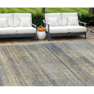 Tapis intérieur / extérieur rayé beige kaki et beige 8 'x 10'