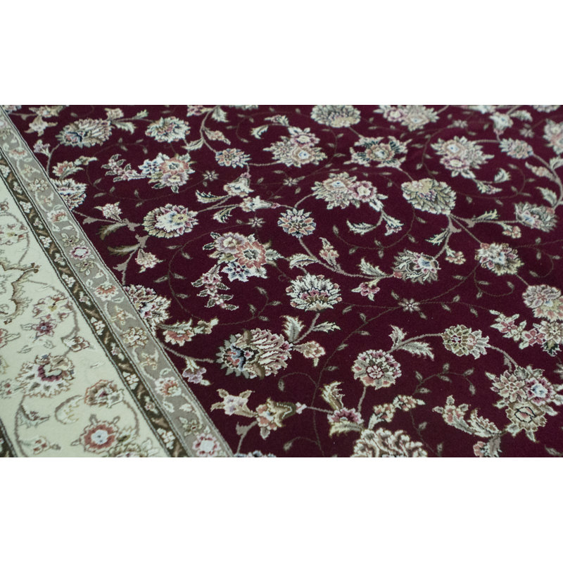 Oriental Area Rug in Wine/Beige