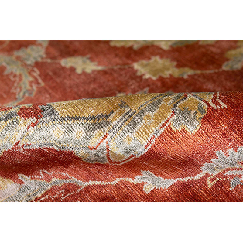 Floral Area Rug in Rust/Yellow