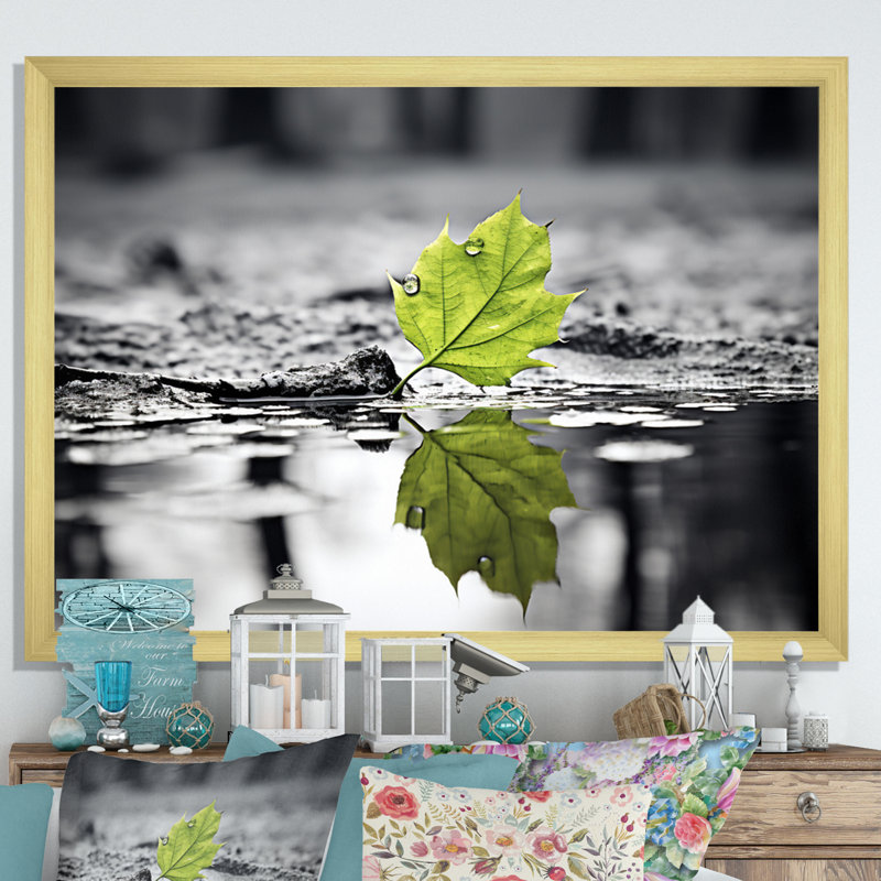 «Green Leaves Solitude In Winter II», reproduction d'art sur toile, Cadre doré à une seule photo, H 16 po x l 32 po x P 1 po