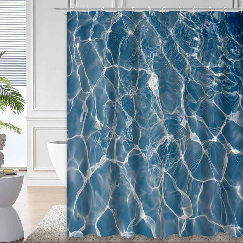 Rideau de douche bleu clair avec 12 crochets Water Surface, L 72 po x l 84 po