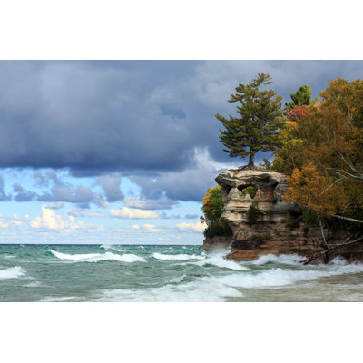" Chapel Rock And Lake Superior - Upper Peninsula Of Michigan "