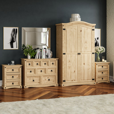 Harold Solid Wood Piece Bedroom Set
