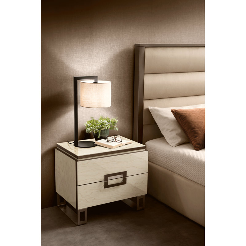Lady Nightstand