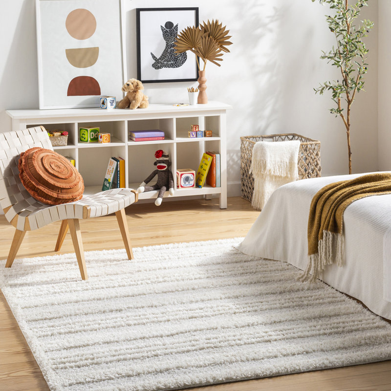 Raayan Oriental Area Rug, Rectangle 160 x 213cm