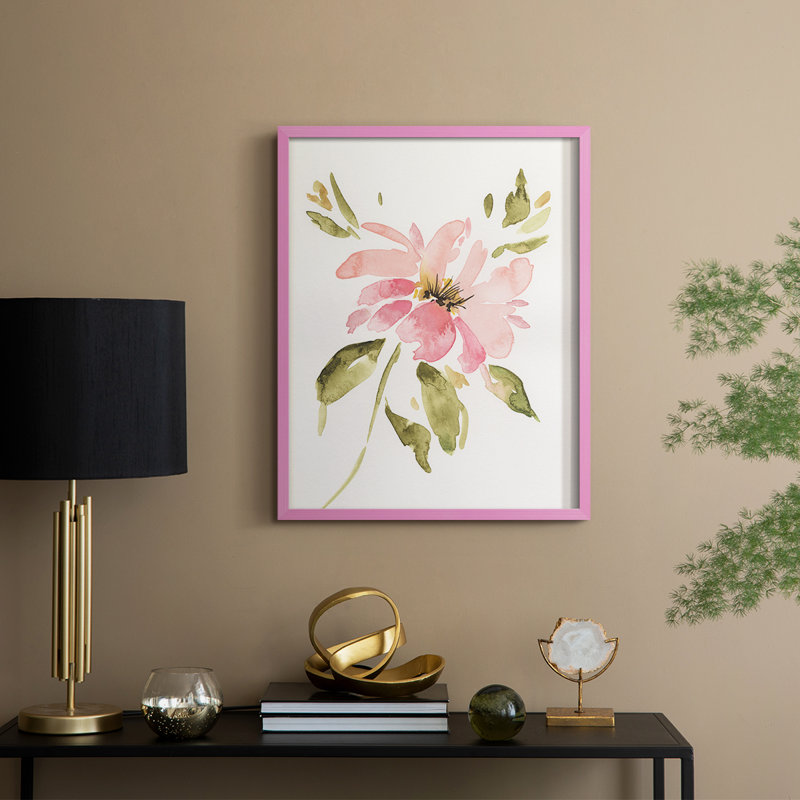 «One Pink Bloom I», reproduction encadrée - bois massif, H 15 po x l 12 po, Rose
