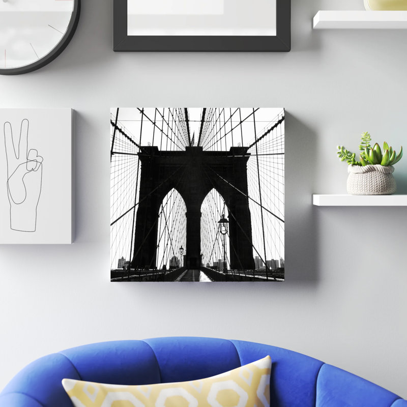 «Brooklyn Suspension IV», reproduction sur toile, H 12 po x l 12 po, Toile tendue
