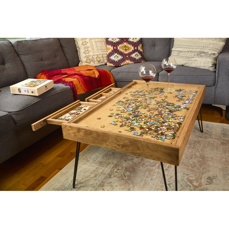 Table basse rustique avec plateau en verre amovible et fente de rangement en verre - comprend 2 tiroirs cachés - 24 x 36 po. Fabriqué à 100% aux États-Unis