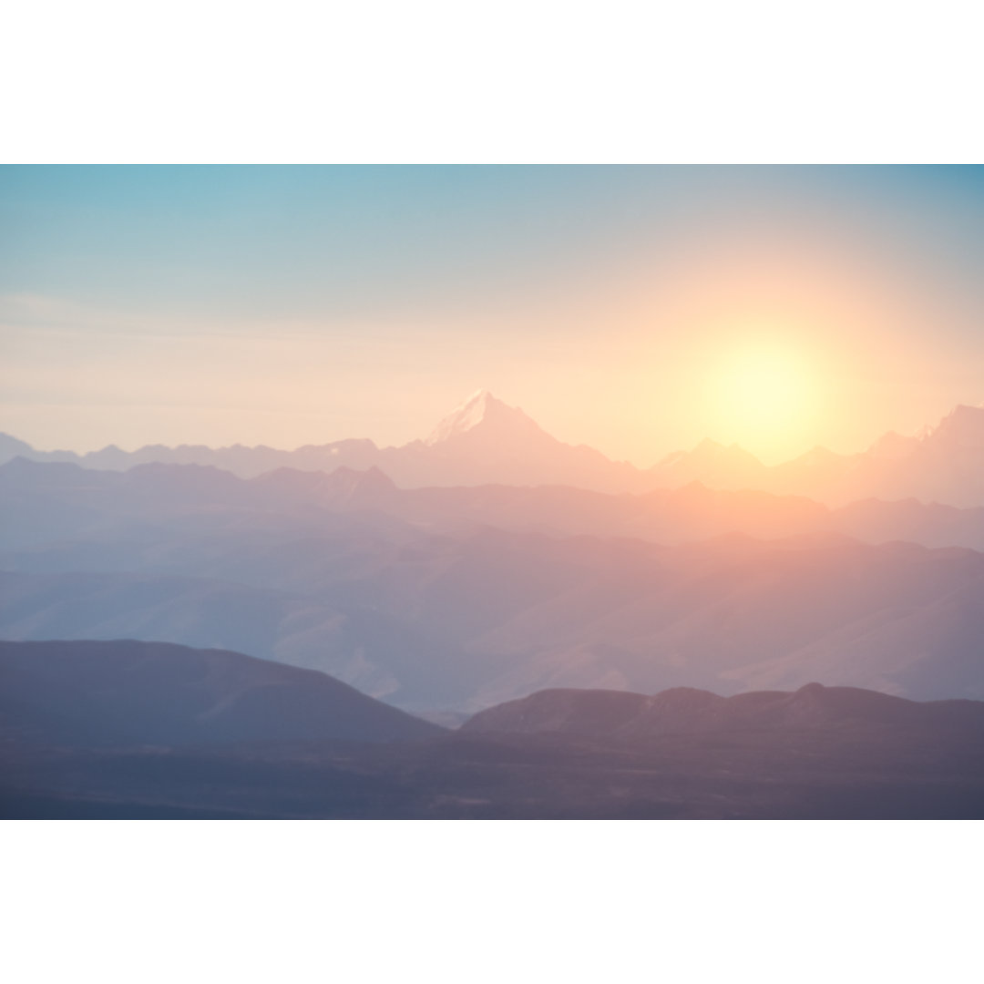 Leinwandbild Mountain Range at Sunrise