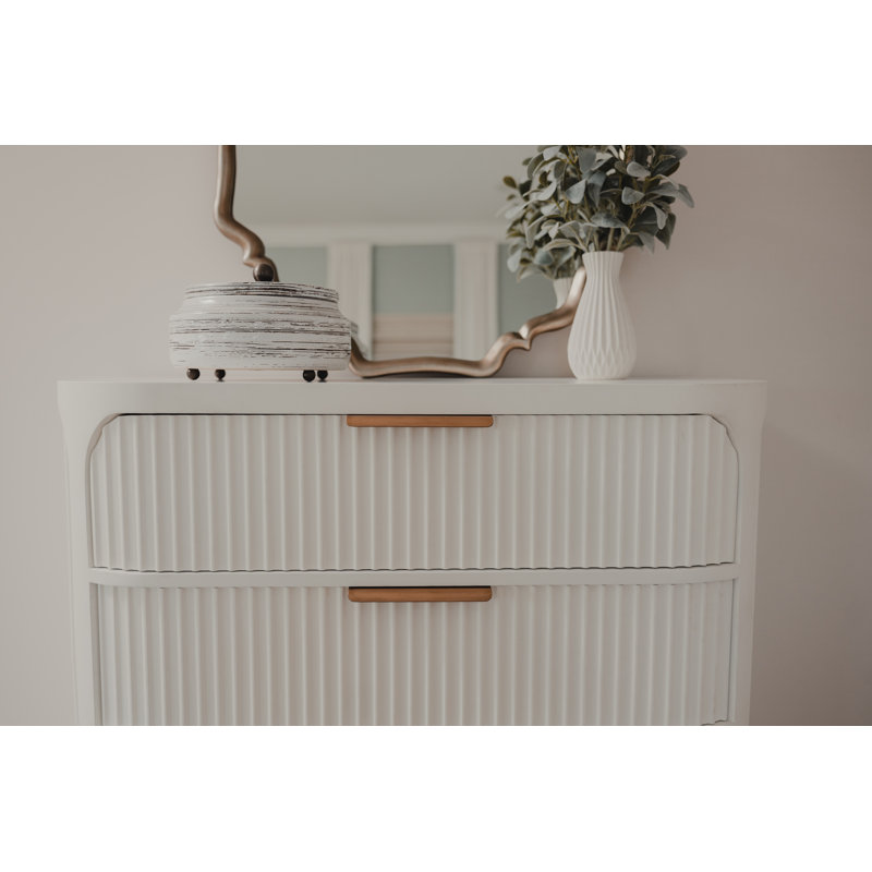 Nydeed - 5-Drawer Chest - White Finish