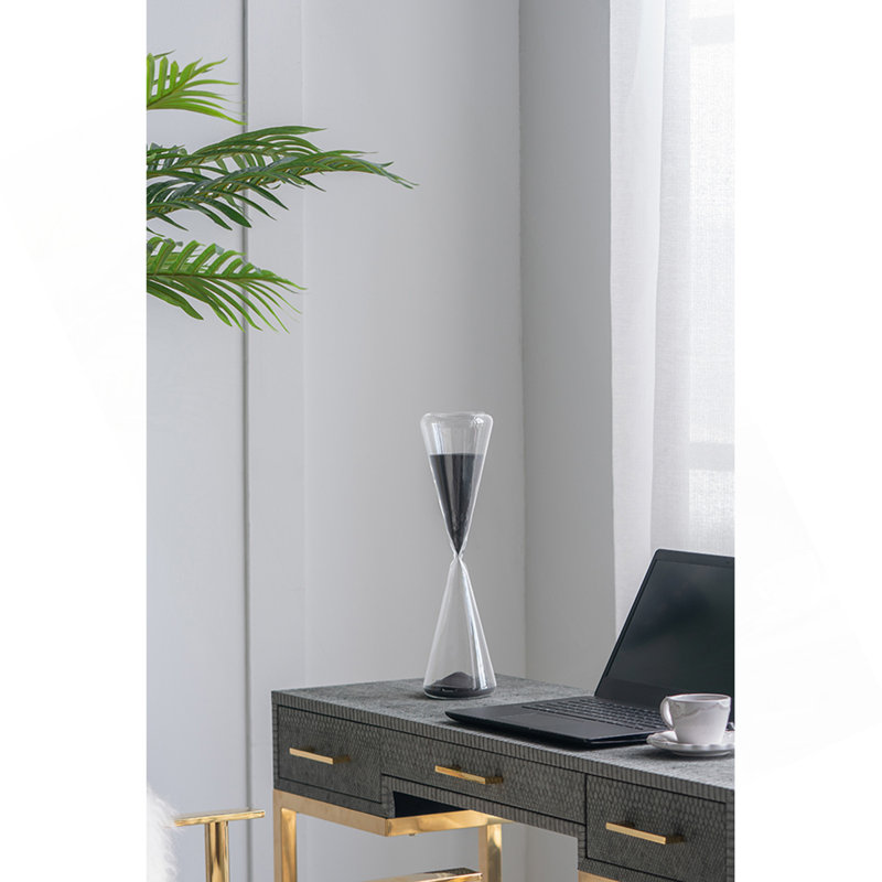 Sablier triangulaire 4,5 x 4,5 x 15,5 po, 90 minutes, sable noir