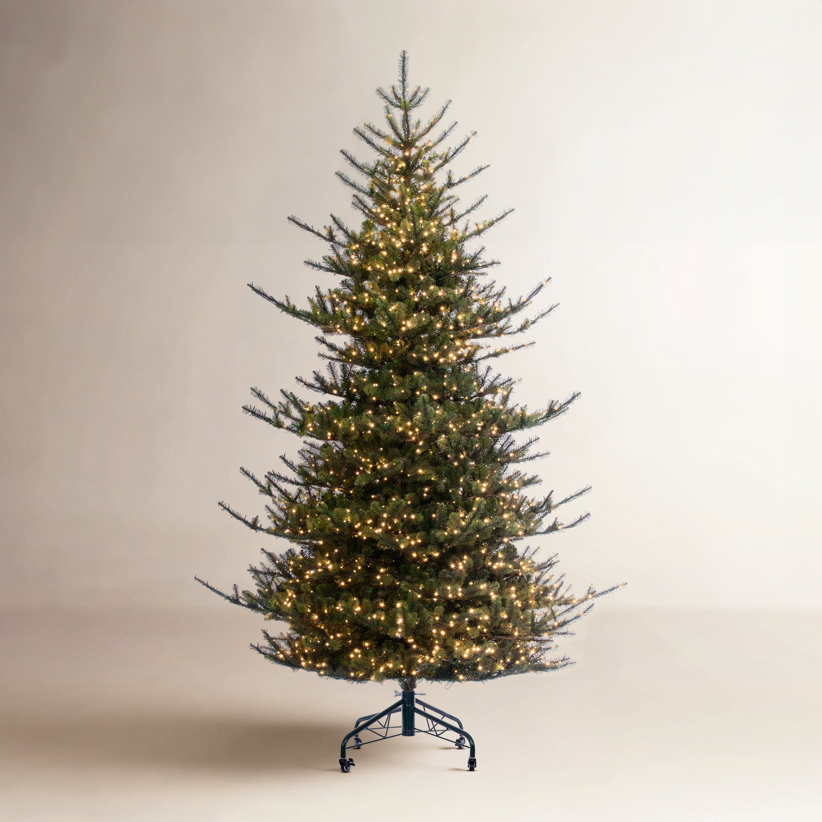 Fir Christmas Tree, 10' x 72", Pre-lit