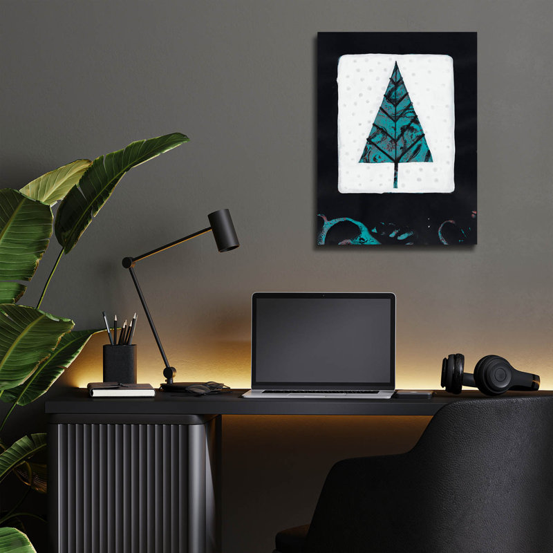 «Xmas Tree 1» par Maria Pietri, H 16 po x l 12 po x P 0,13 po