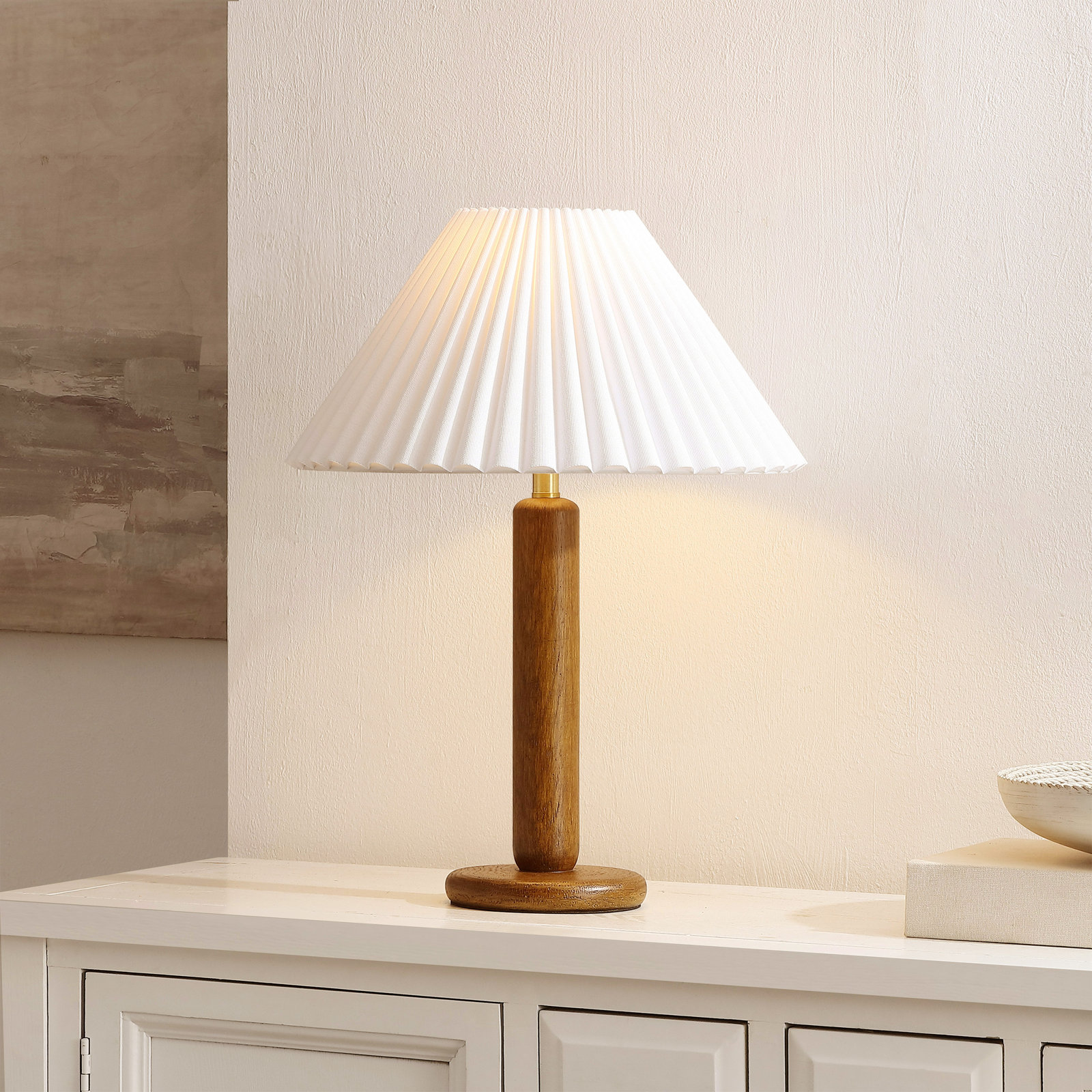 Chlo 20" Resin Table Lamp