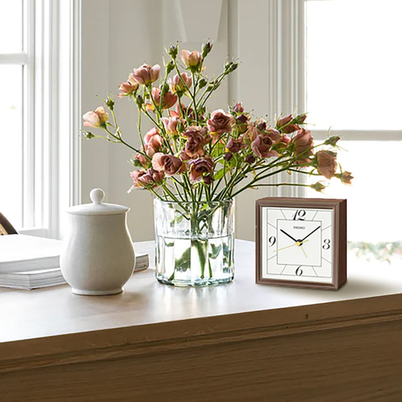 QXE064BLH Desk & Table Clock, Brown