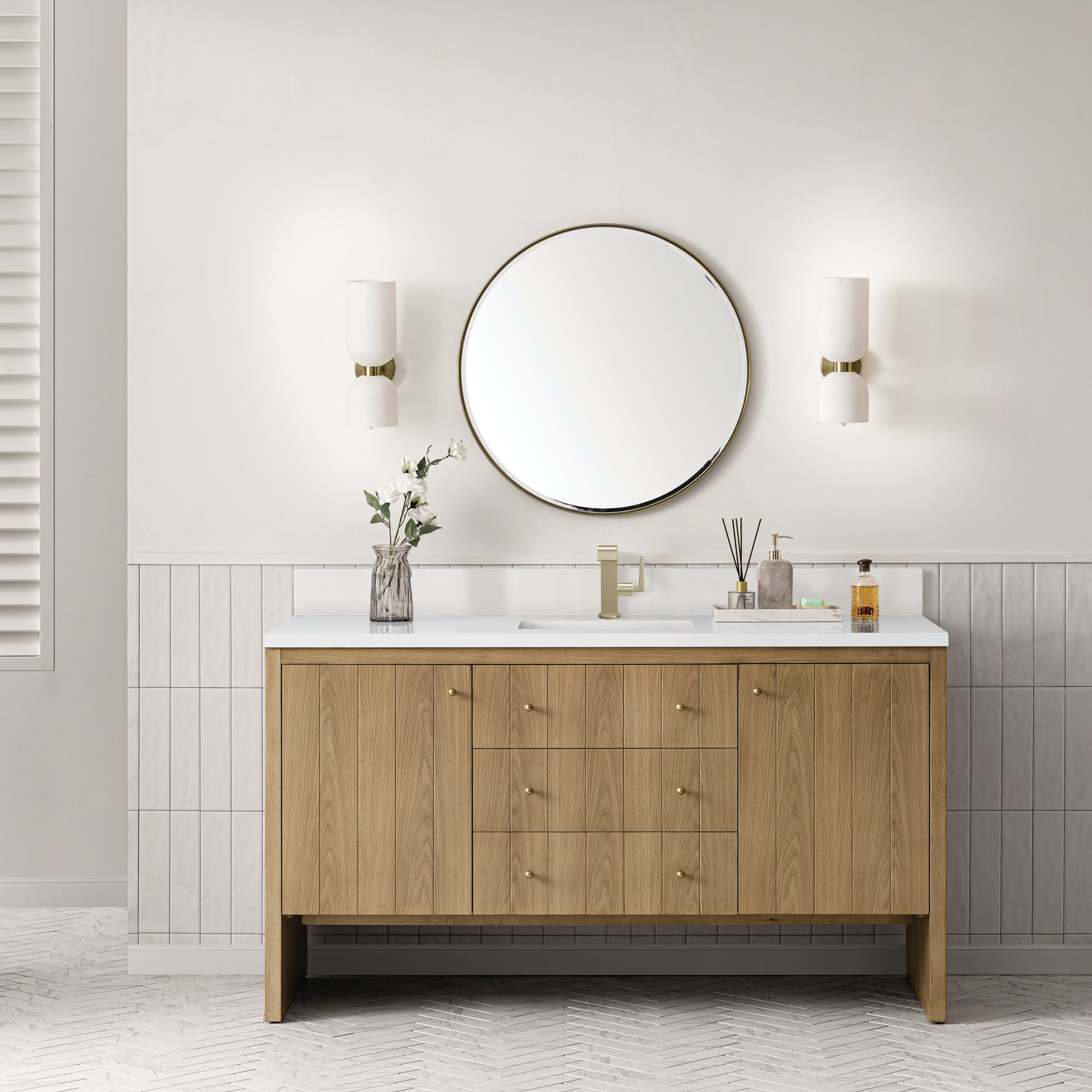 Hudson 60'' Single Bathroom Vanity, Single-Hole, Light Natural Oak, White Zeus