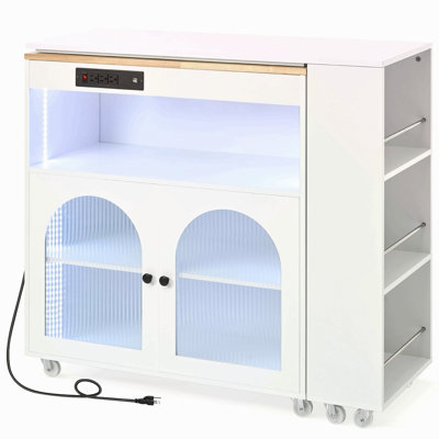 Îlot de cuisine roulant avec table allongée, îlot de cuisine sur roulettes avec lumières DEL, prises de courant et 2 portes en verre cannelé, îlot de cuisine avec compartiment de rangement et 3 tablettes ouvertes latérales