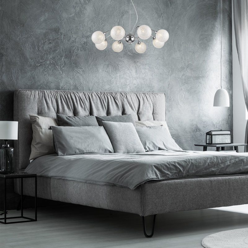 Jerilyn 8 - Light Chandelier