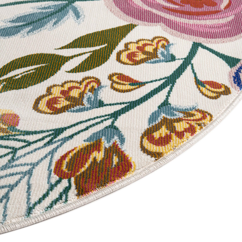 Tapis ivoire à motif floral Daignault, Ovale 5 pi 3 po x 7 pi 10 po