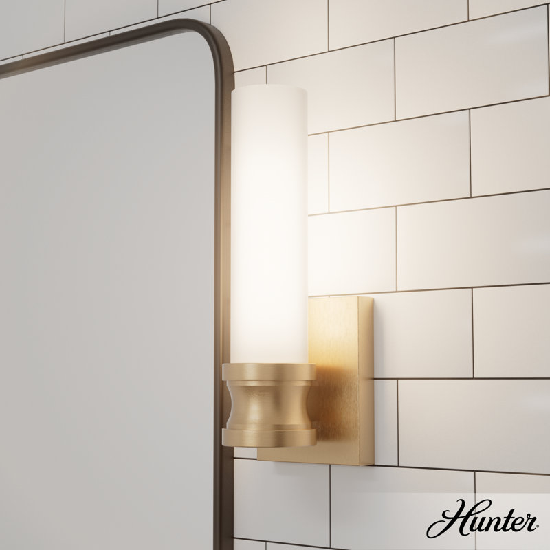 Lenlock Aluminum Armed Sconce, White, Alturas Gold