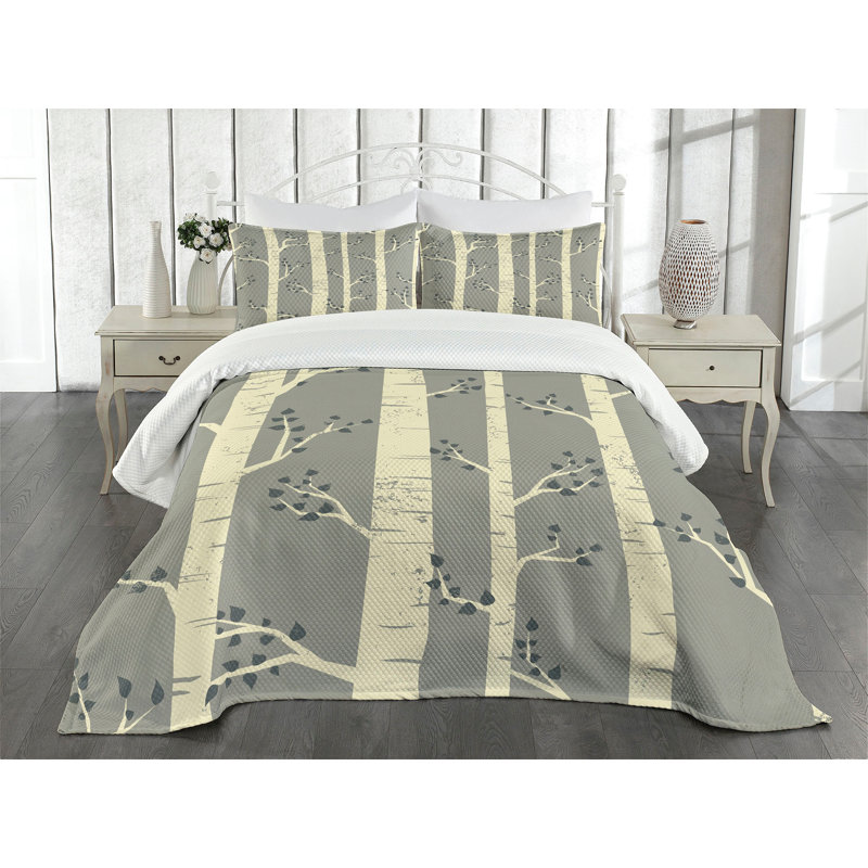 King Size White Quilted Bedspread Set with Pillow Shams