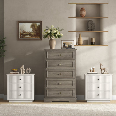 Ensemble de rangement vintage 3 pièces pour chambre à coucher comprenant une commode haute à 5 tiroirs et 2 tables de chevet