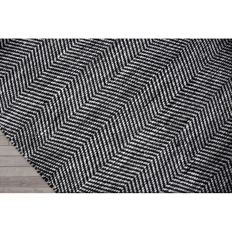 Nevitt Wool Geometric Indoor Rug, Rectangle 4'10" x 7'10", Black/Gray
