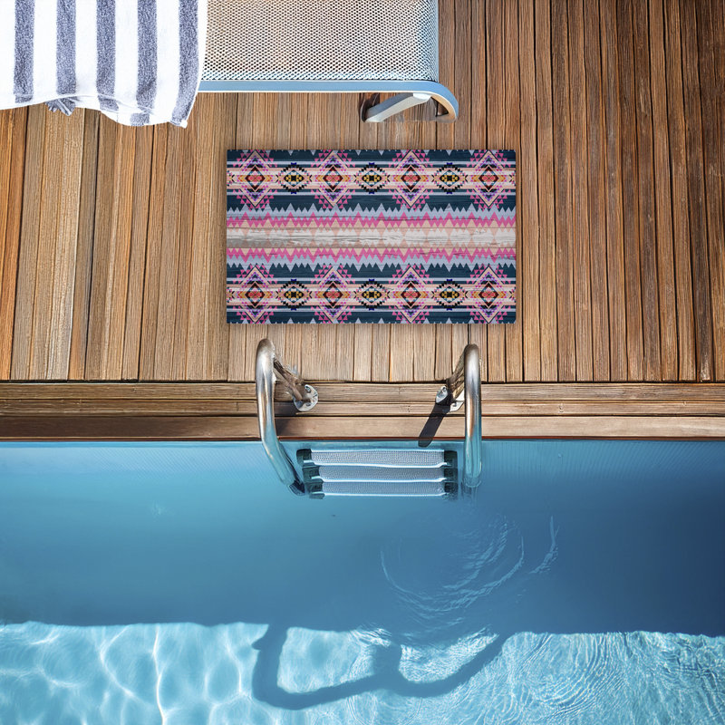 Tapis de porte Boho, imprimé géométrique rose et bleu, par Jennifer Ellory, 18 po x 30 po, Boho géométrique rose et bleu