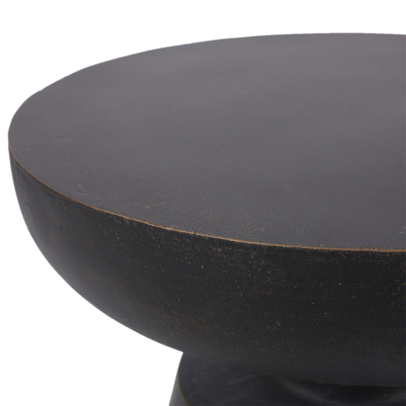 Table d'appoint d'extérieur en béton léger