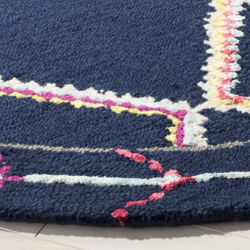 Derose Hand Tufted Wool Southwestern Rug, Round 5'