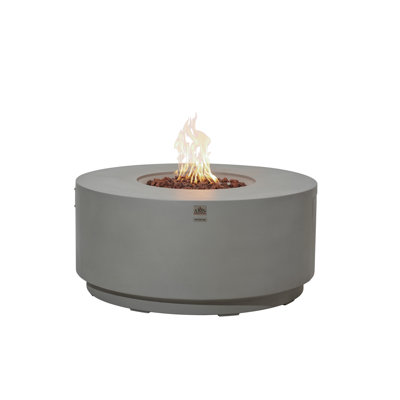 Table de foyer d'extérieur en béton de 48 po Encinitas avec ensemble de support de réservoir de propane dissimulé avec pare-vent, couvercle de brûleur et couvercle