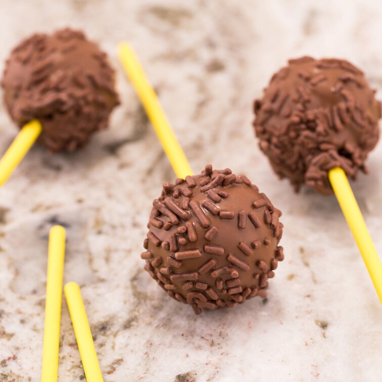 Creative Kitchen Cake Pop Sticks 24PK