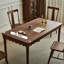 Ensemble de table durable en bois massif-111067146