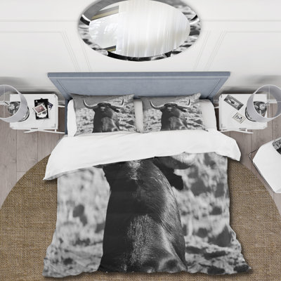 Monochrome Portrait Of A Spanish Bull II - Farmhouse Duvet Cover Set - Microfiber Polyester