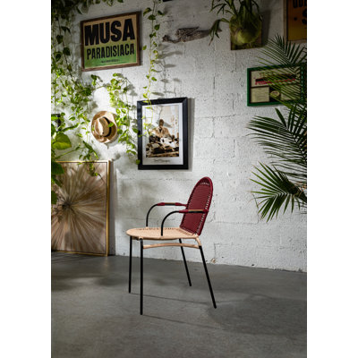 Chaise de salle à manger en métal