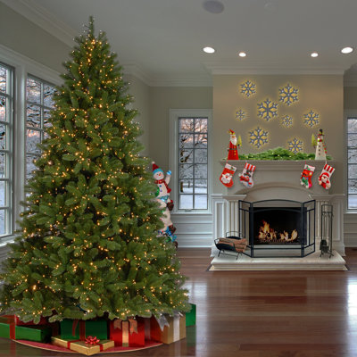 7.5' Pre-Lit Fir Tree