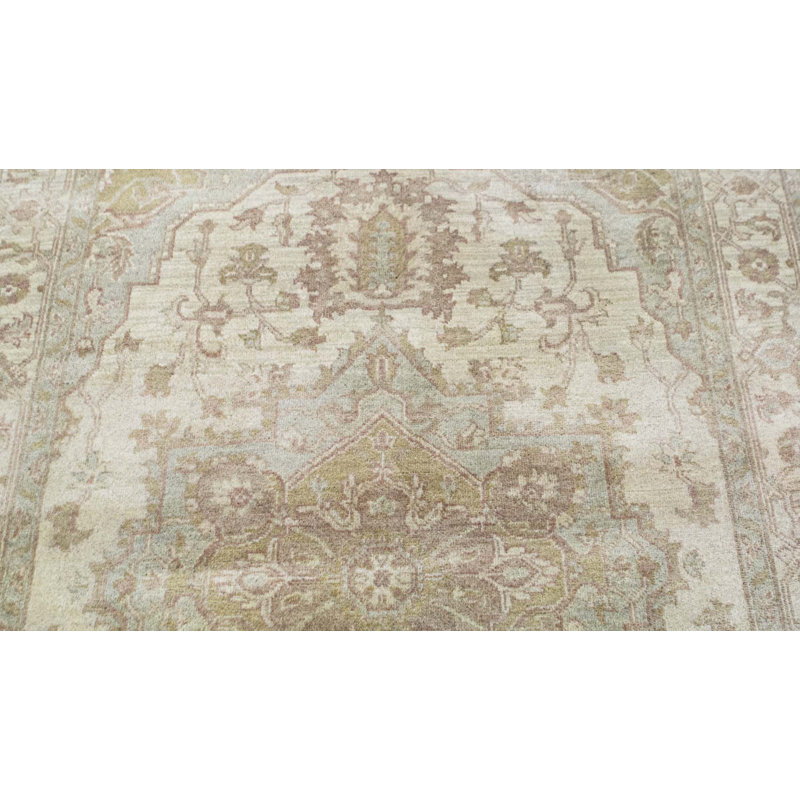 Cornwall Wool Oriental Area Rug in Cream