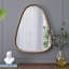 Miroir Irrgeular avec cadre en bois